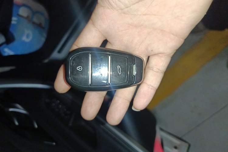 Used Zotye T500 2018 1.5T Automatic Luxury Model Vehicle Key