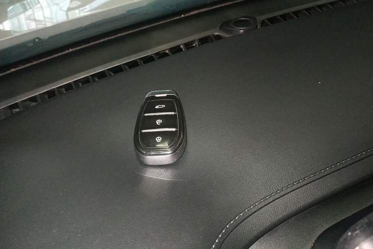 Used Zotye T500 2018 1.5T Automatic Luxury Model Vehicle Key