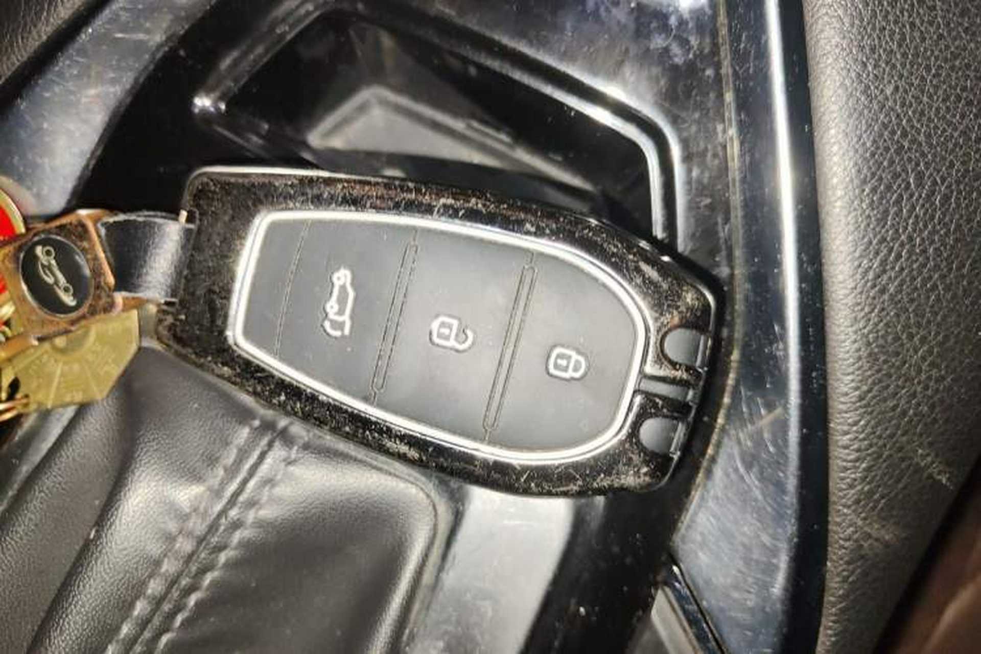 Used Zotye T500 2018 1.5T Automatic Luxury Model Vehicle Key