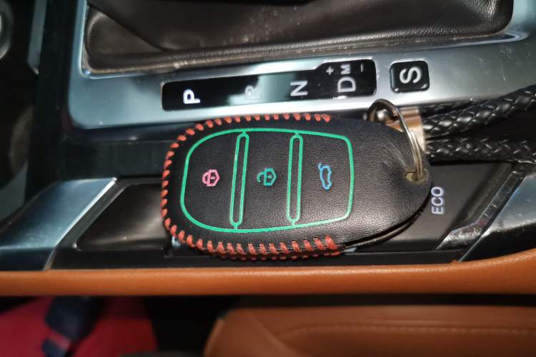 Used Zotye T500 2018 1.5T Automatic Smart Connected Prestige Model Vehicle Key