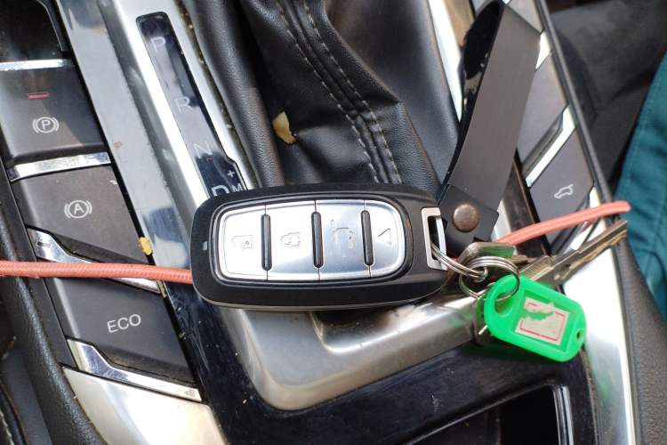 Used Zotye T500 2018 1.5T Automatic Smart Connect Flagship Model Vehicle Key