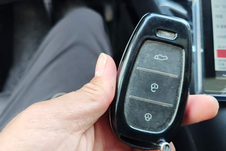 Used Zotye T500 2018 1.5T Automatic Smart Connected Prestige Model Vehicle Key