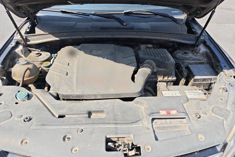 Used Zotye T600 2016 2.0T DCT Prestige Edition Engine Bay