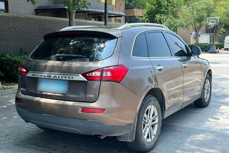 Used Zotye T600 2015 1.5T Manual Luxury Model Exterior 2