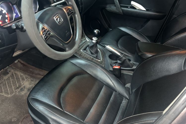 Used Zotye T600 2015 1.5T Manual Luxury Model Right Front Seat
