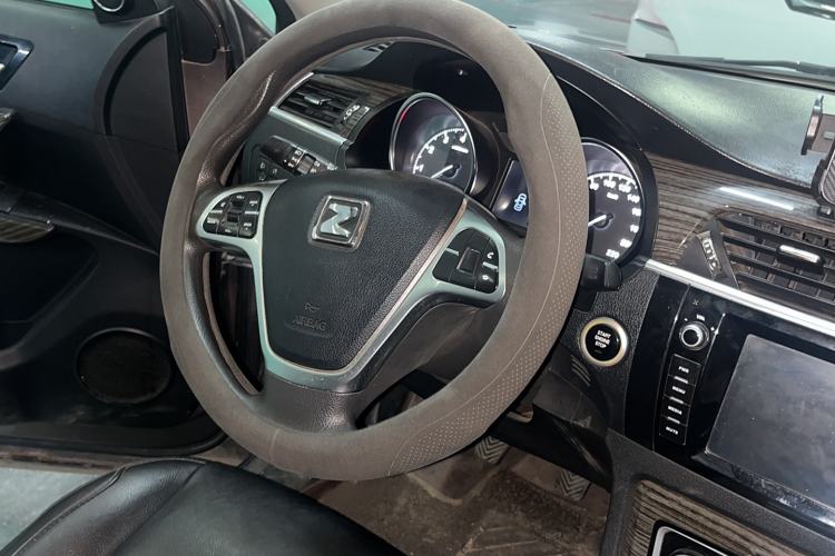 Used Zotye T600 2015 1.5T Manual Luxury Model Steering Wheel