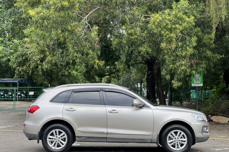 Used Zotye T600 2016 1.5T Manual Luxury Edition Exterior 6