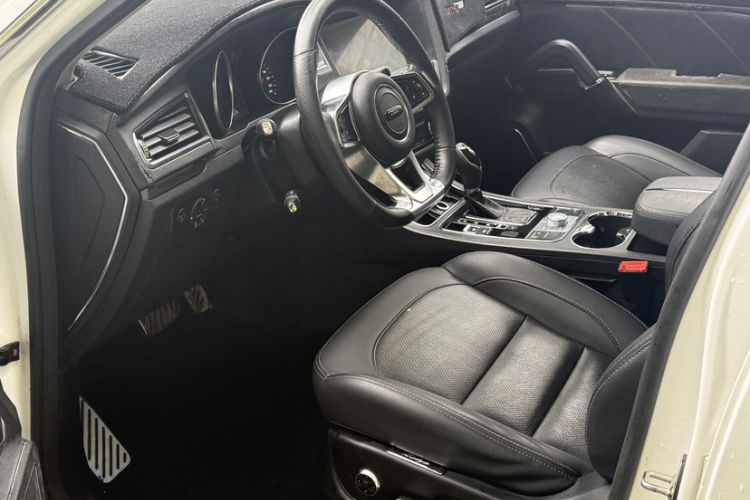 Used Zotye T600 2018 Sport Edition 1.5T Automatic Prestige Model Interior 2