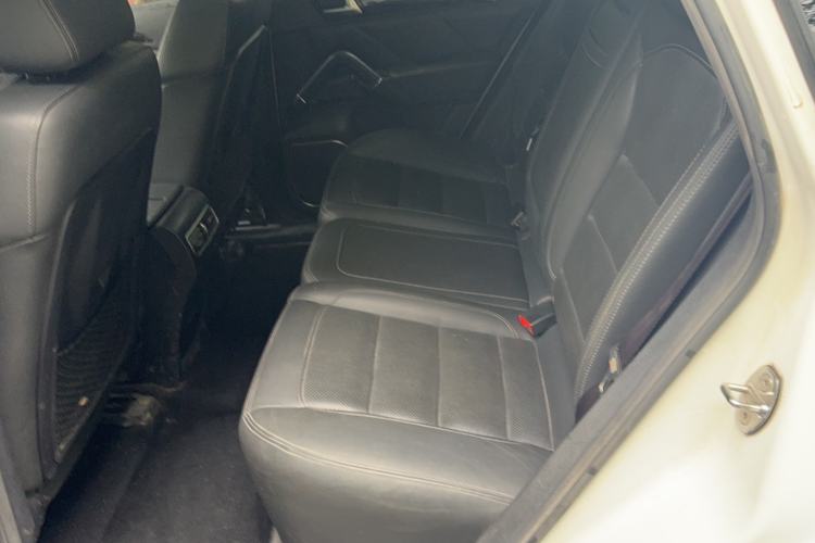 Used Zotye T600 2018 Sport Edition 1.5T Automatic Prestige Model Left Rear Seat