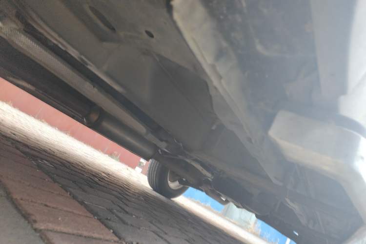 Used Zotye T600 2014 1.5T Manual Elite Edition Chassis Front Left