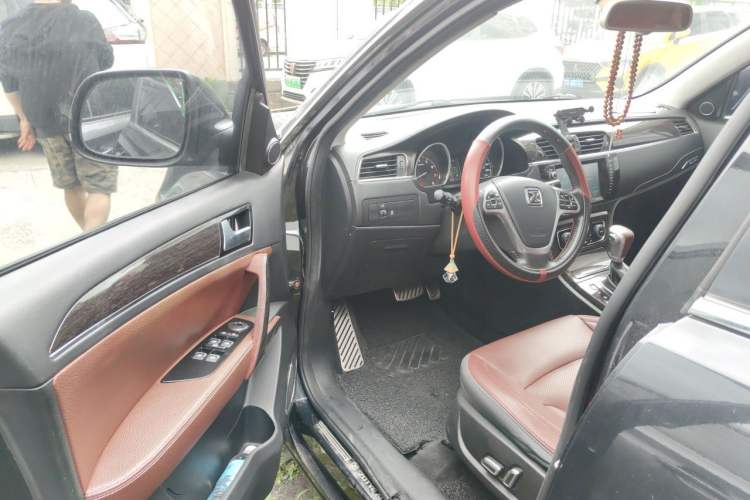 Used Zotye T600 2014 2.0T DCT Luxury Version Driver Seat