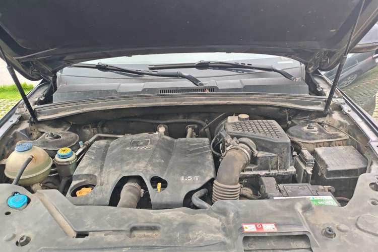 Used Zotye T600 2014 1.5T Manual Elite Edition Engine Bay