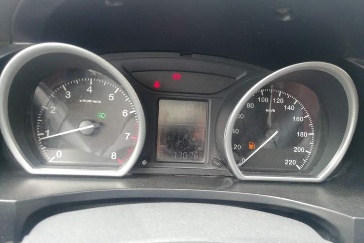 Used Zotye T600 2014 2.0T DCT Luxury Version Instrument Cluster