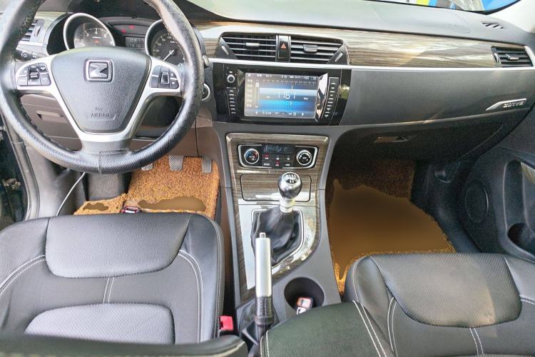 Used Zotye T600 2014 1.5T Manual Luxury Model Interior 2