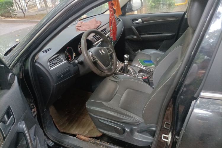 Used Zotye T600 2014 1.5T Manual Luxury Model Left Front Seat