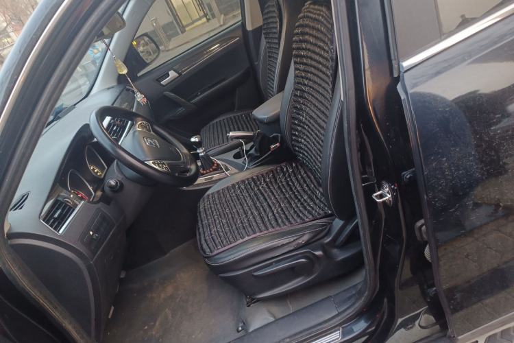 Used Zotye T600 2014 1.5T Manual Luxury Model Left Front Seat