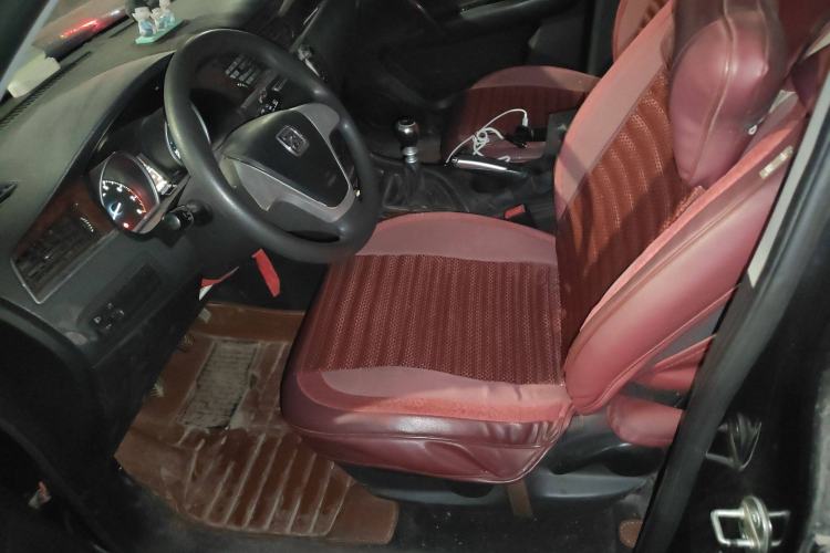 Used Zotye T600 2014 1.5T Manual Elite Edition Left Front Seat