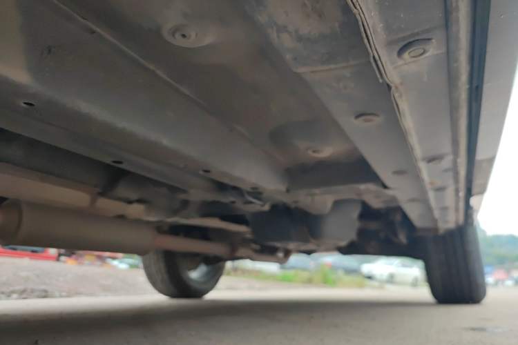 Used Zotye T600 2014 2.0T DCT Luxury Version Left Side Sill