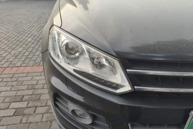 Used Zotye T600 2014 1.5T Manual Elite Edition Right Front Headlight