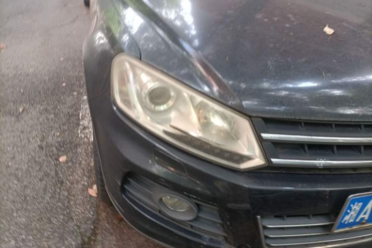 Used Zotye T600 2014 1.5T Manual Luxury Model Right Front Headlight