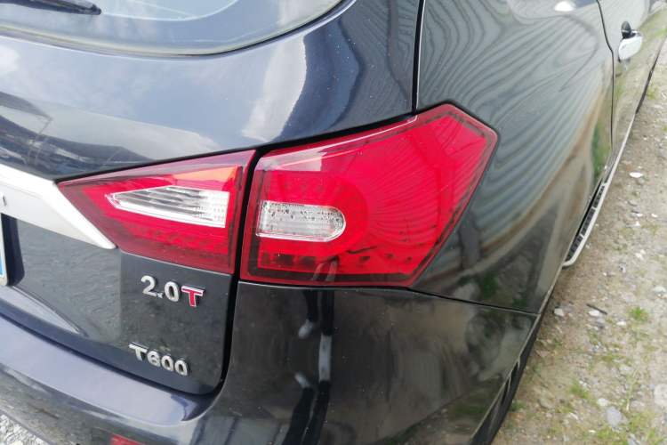 Used Zotye T600 2014 2.0T DCT Luxury Version Right Rear Taillight
