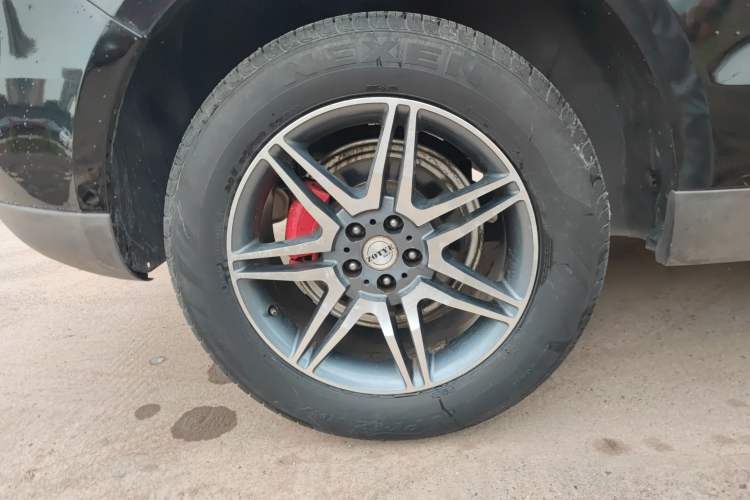 Used Zotye T600 2014 2.0T DCT Luxury Version Right Rear Wheel Hub