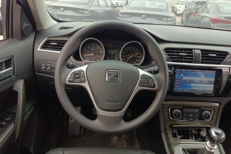Used Zotye T600 2014 1.5T Manual Luxury Model Steering Wheel