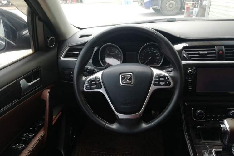 Used Zotye T600 2014 2.0T DCT Luxury Version Steering Wheel