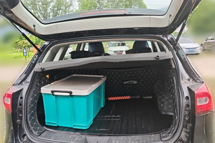 Used Zotye T600 2014 1.5T Manual Elite Edition Trunk