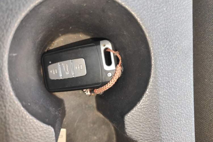 Used Zotye T600 2014 1.5T Manual Elite Edition Vehicle Key