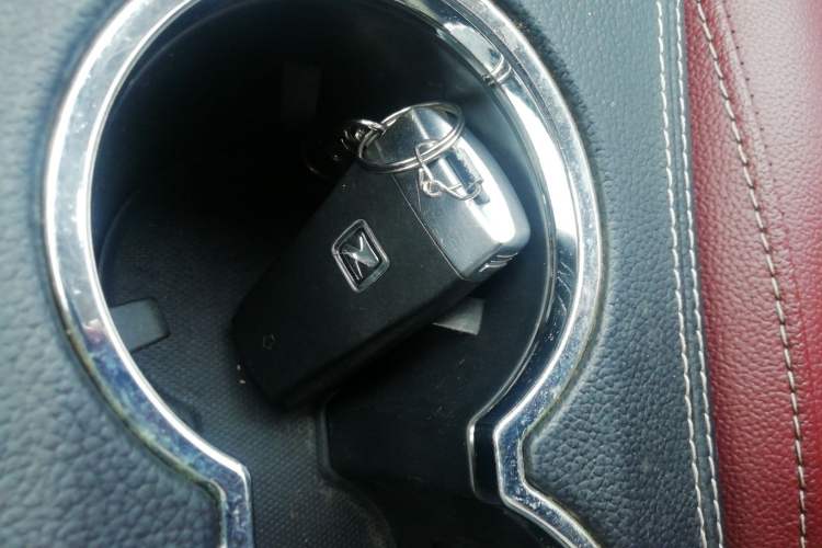 Used Zotye T600 2014 2.0T DCT Luxury Version Vehicle Key