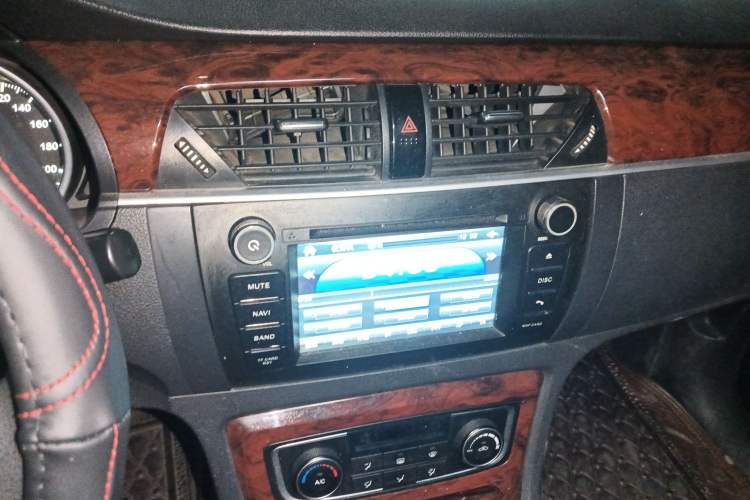 Used Zotye T600 2014 1.5T Manual Elite Edition Audio And AC Panel
