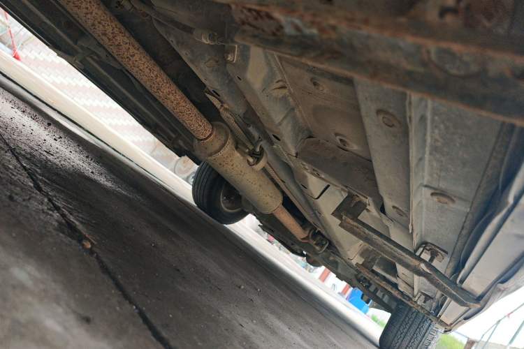 Used Zotye T600 2014 1.5T Manual Luxury Model Chassis Rear Right