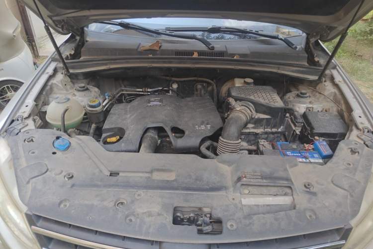 Used Zotye T600 2014 1.5T Manual Luxury Model Engine Bay
