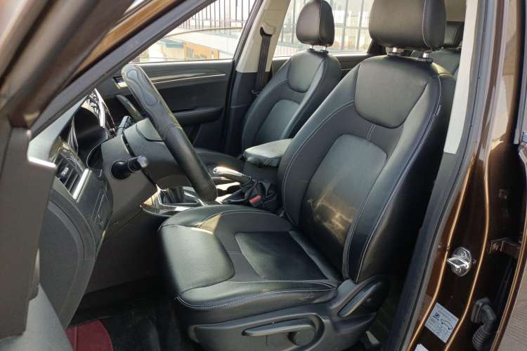 Used Zotye T600 2014 1.5T Manual Luxury Model Left Front Seat