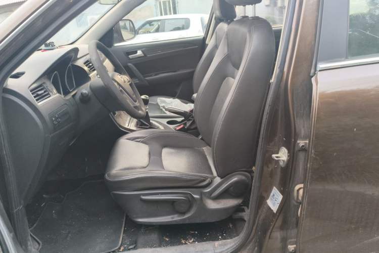 Used Zotye T600 2014 1.5T Manual Luxury Model Left Front Seat