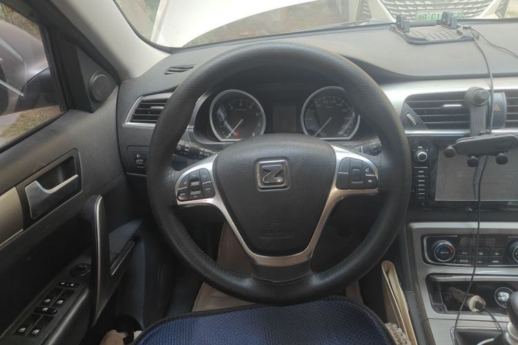 Used Zotye T600 2014 1.5T Manual Luxury Model Steering Wheel