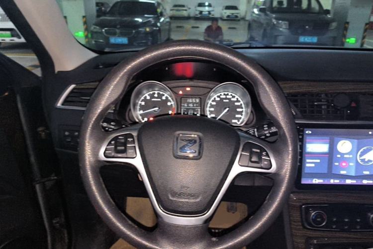 Used Zotye T600 2014 1.5T Manual Luxury Model Steering Wheel