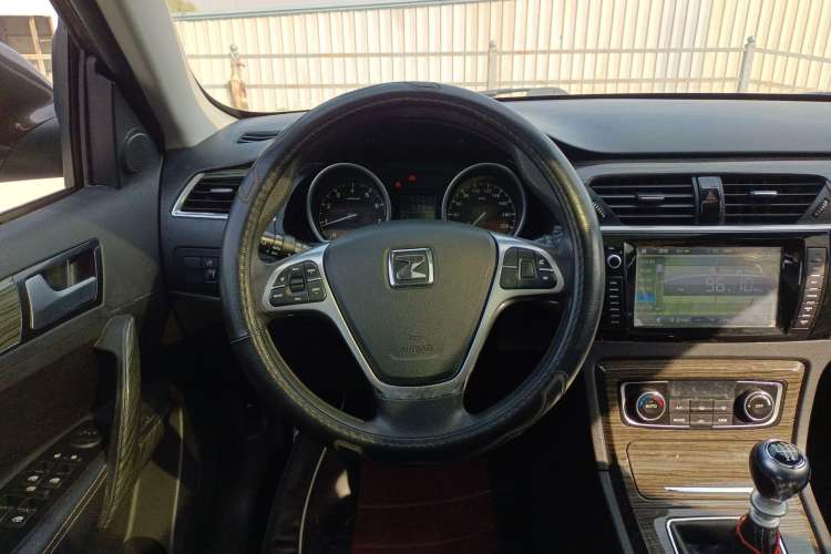 Used Zotye T600 2014 1.5T Manual Luxury Model Steering Wheel