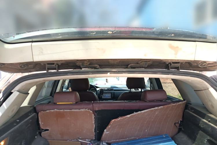 Used Zotye T600 2014 2.0T DCT Luxury Version Trunk
