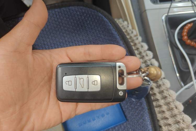 Used Zotye T600 2014 1.5T Manual Luxury Model Vehicle Key