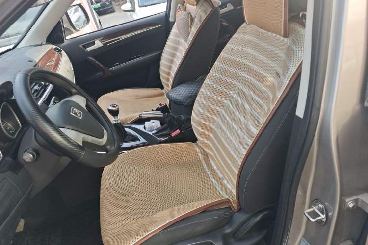 Used Zotye T600 2014 1.5T Manual Elite Edition Left Front Seat