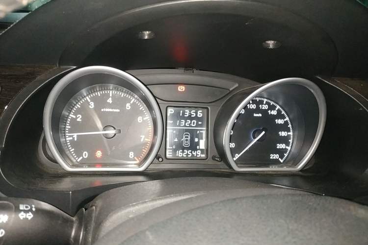 Used Zotye T600 2014 2.0T DCT Luxury Version Instrument Cluster