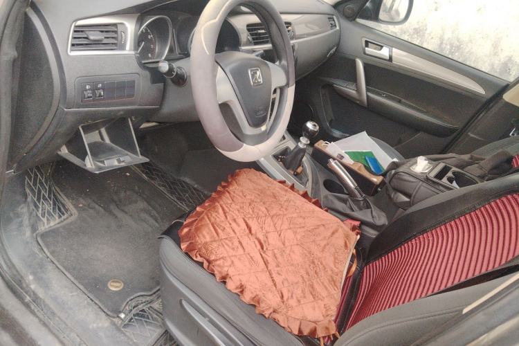 Used Zotye T600 2014 1.5T Manual Elite Edition Left Front Seat