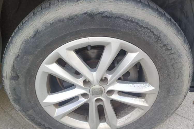 Used Zotye T600 2014 1.5T Manual Luxury Model Right Front Wheel Hub
