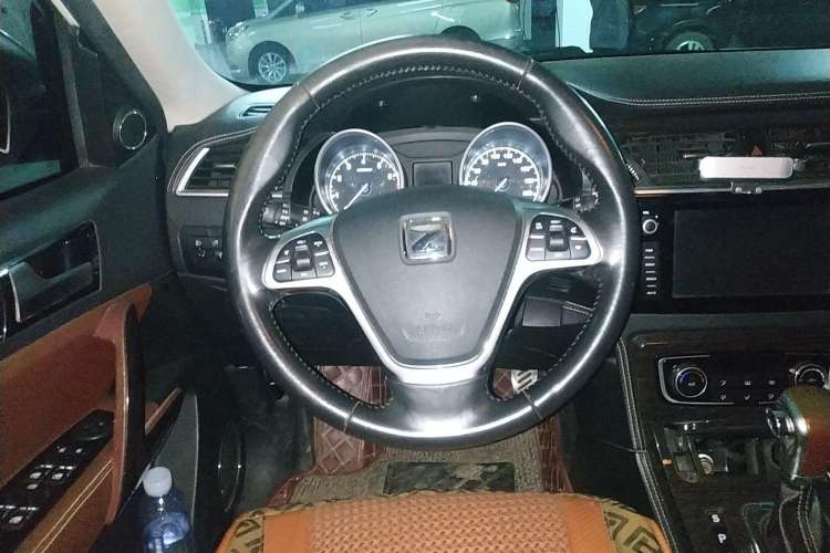 Used Zotye T600 2014 2.0T DCT Luxury Version Steering Wheel