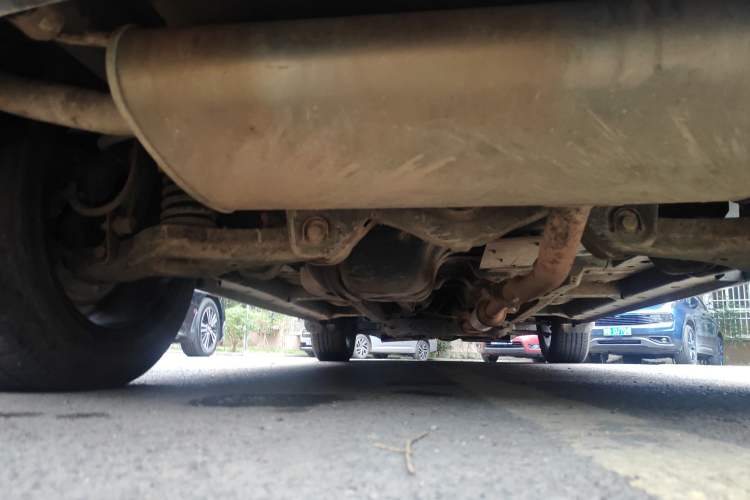 Used Zotye T600 2014 2.0T DCT Luxury Version Chassis Rear