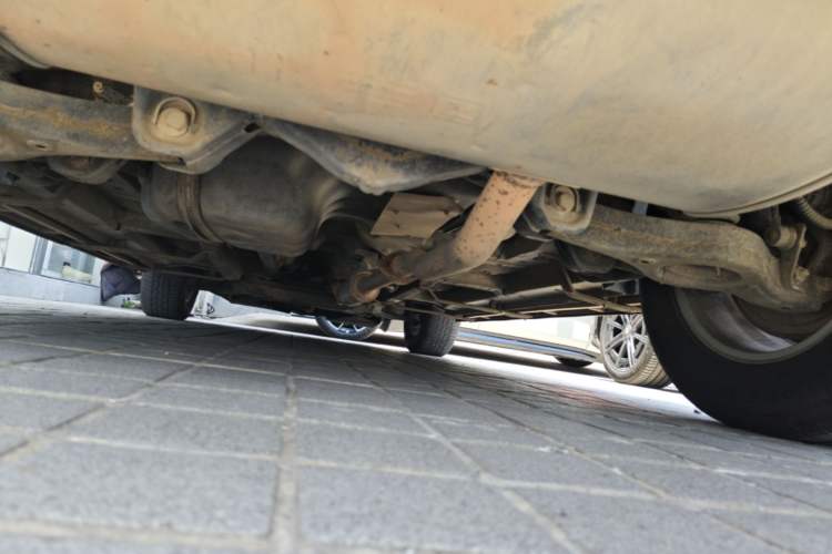 Used Zotye T600 2014 1.5T Manual Flagship Version Chassis Rear