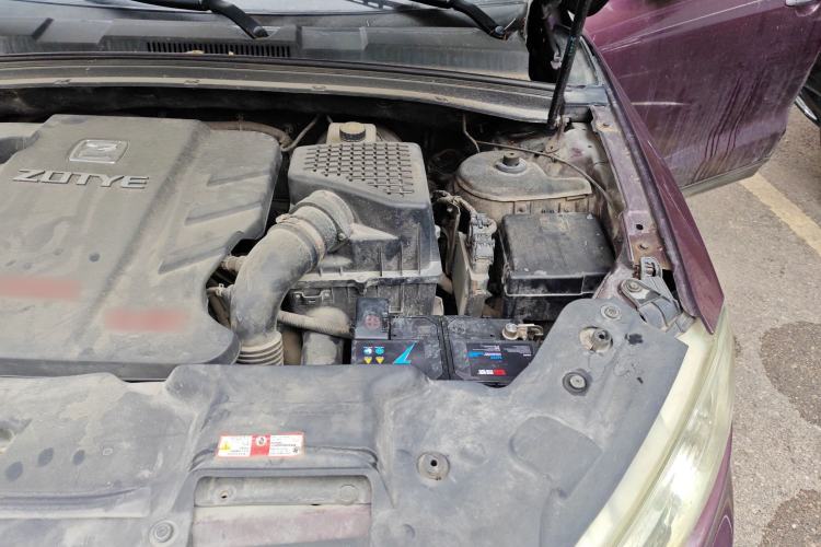 Used Zotye T600 2014 2.0T DCT Luxury Version Engine Bay Left