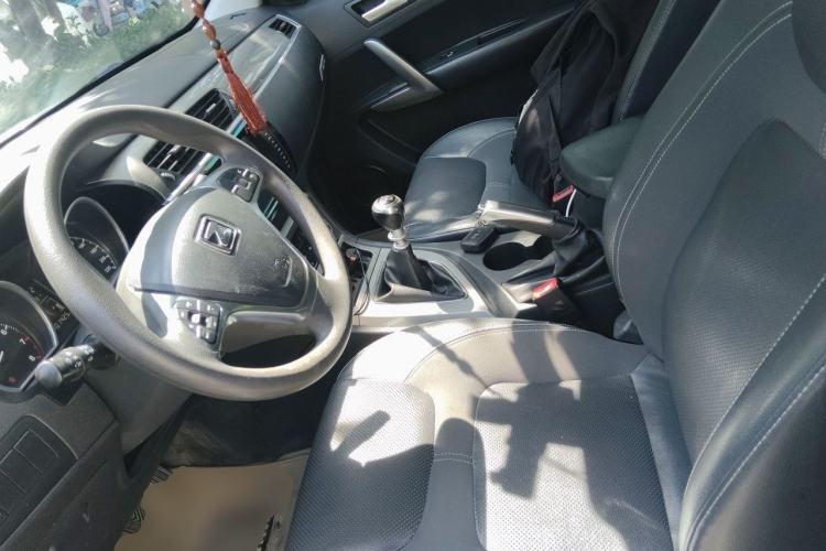 Used Zotye T600 2014 1.5T Manual Luxury Model Left Front Seat